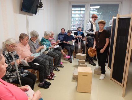 Adventní dopoledné plné poezie