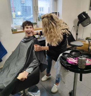 Návštěva kadeřnictví